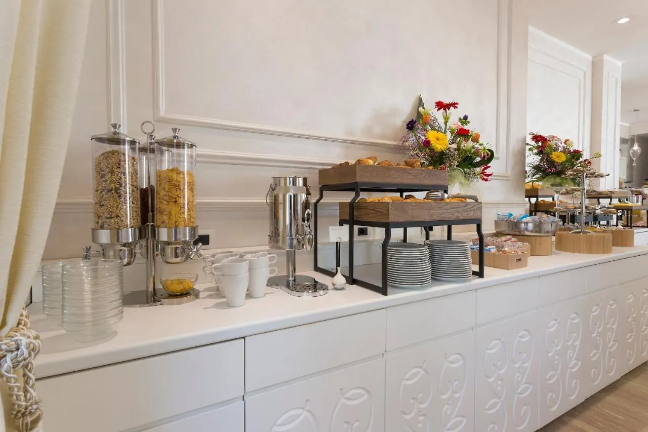 ****  Amsterdam Suite Hotel & Spa Rimini Itália